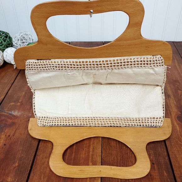 Vintage Handmade Crochet Bag - Picture 7 of 9